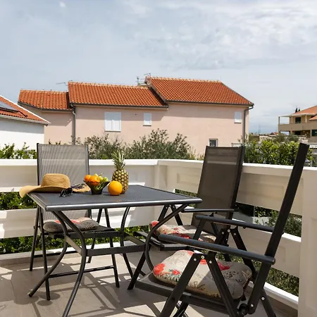 Aurea Apartment Murter