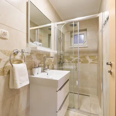 Apartment Aurea