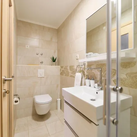 Aurea Apartman Murter