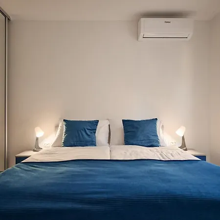 Aurea Apartment Murter