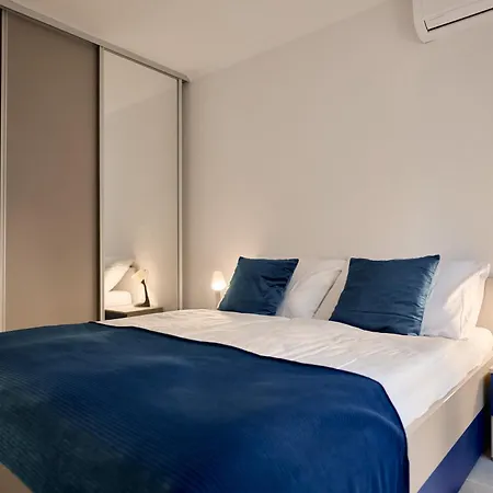 Apartment Aurea *