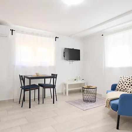 Aurea Apartment Murter