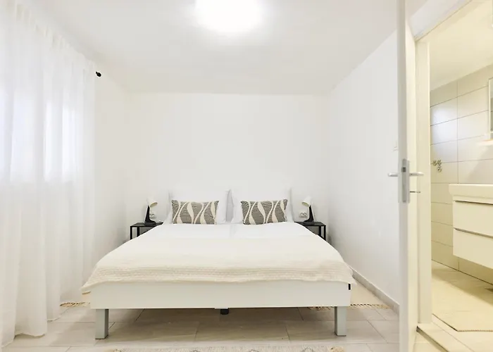 Aurea Appartement Murter